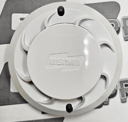 Esmi 22051TEI Комбинированный извещатель с изолятором КЗ